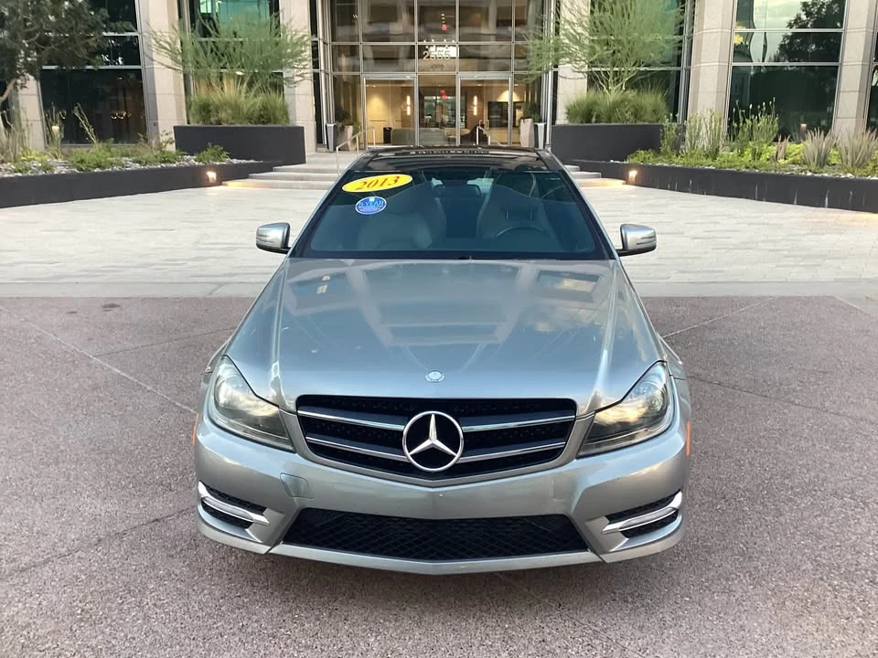 2013 Mercedes-Benz W204 C-Class - Image 2 of 15