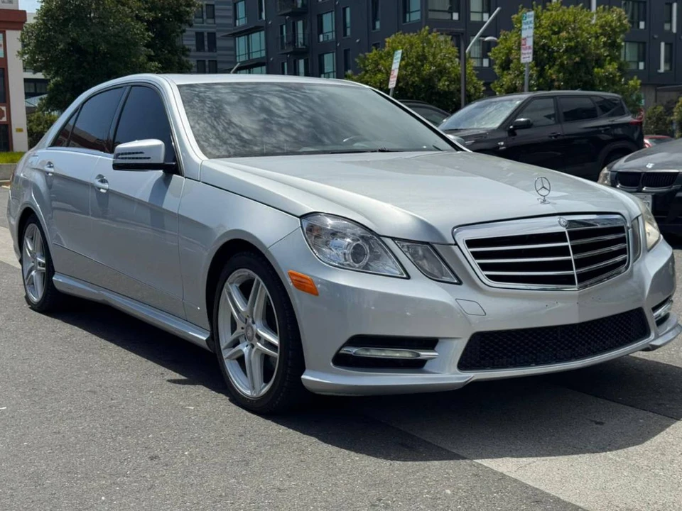 2013 Mercedes-Benz W212 E-Class - Image 3 of 21