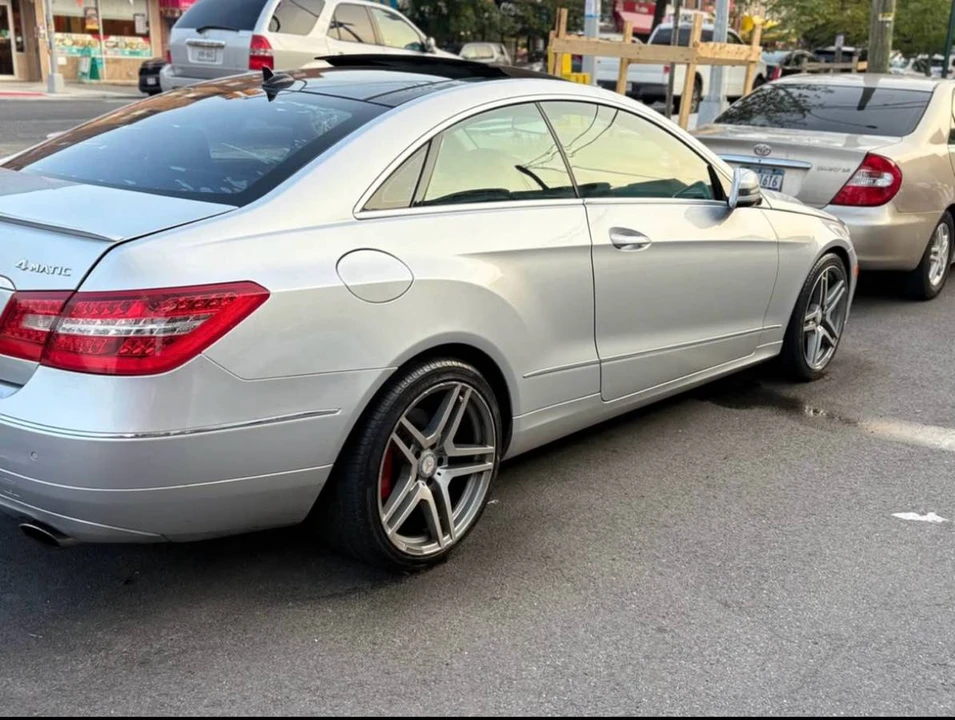 2013 Mercedes-Benz W212 E-Class - Image 4 of 9