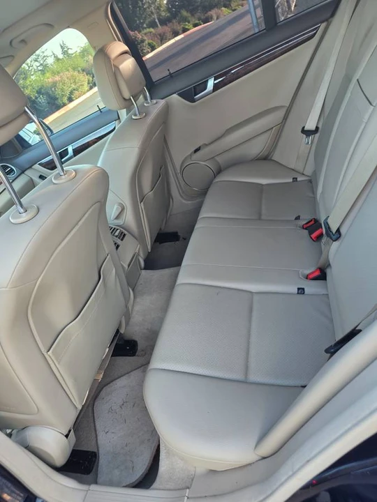 2013 Mercedes-Benz W204 C-Class - Image 8 of 24