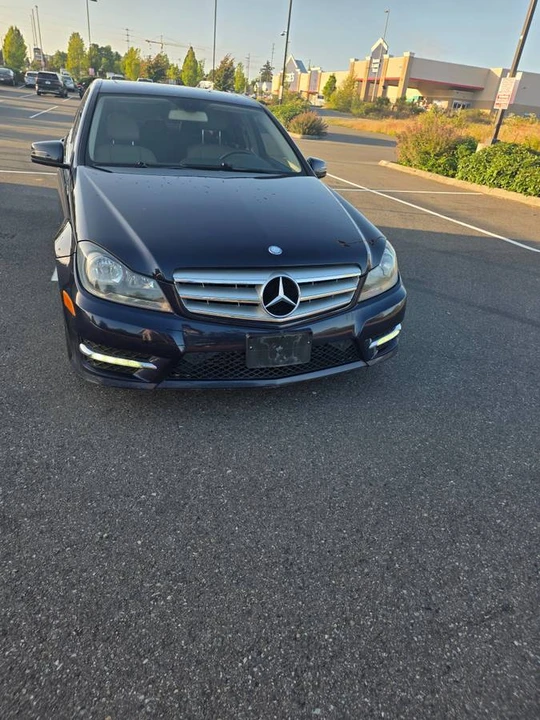 2013 Mercedes-Benz W204 C-Class - Image 6 of 24