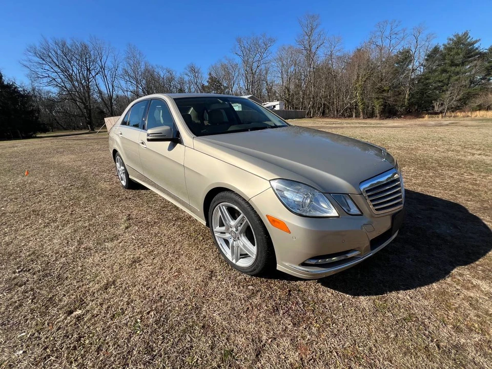 2013 Mercedes-Benz W212 E-Class - Image 5 of 17