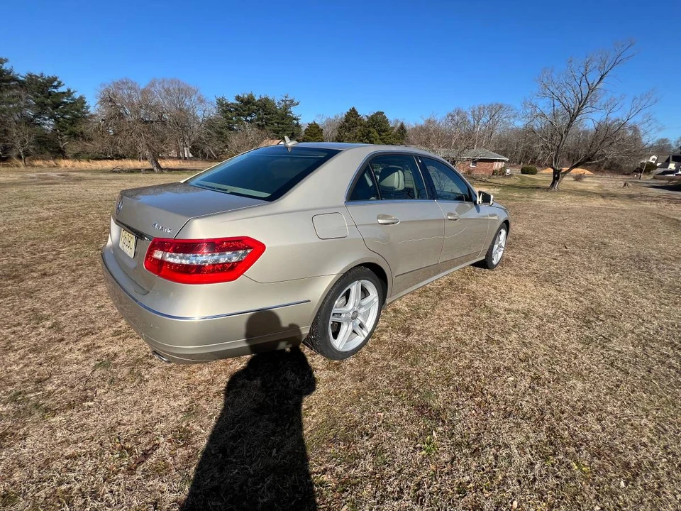2013 Mercedes-Benz W212 E-Class - Image 7 of 17