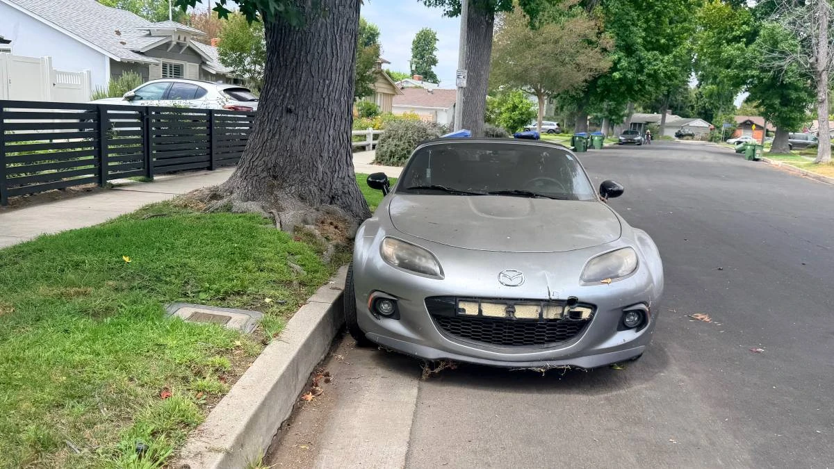 2013 Mazda NC MX-5 Miata - Image 3 of 3