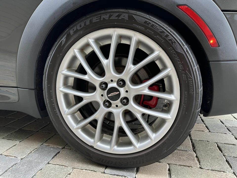 2013 Mini Clubman 1st Gen - Image 28 of 31