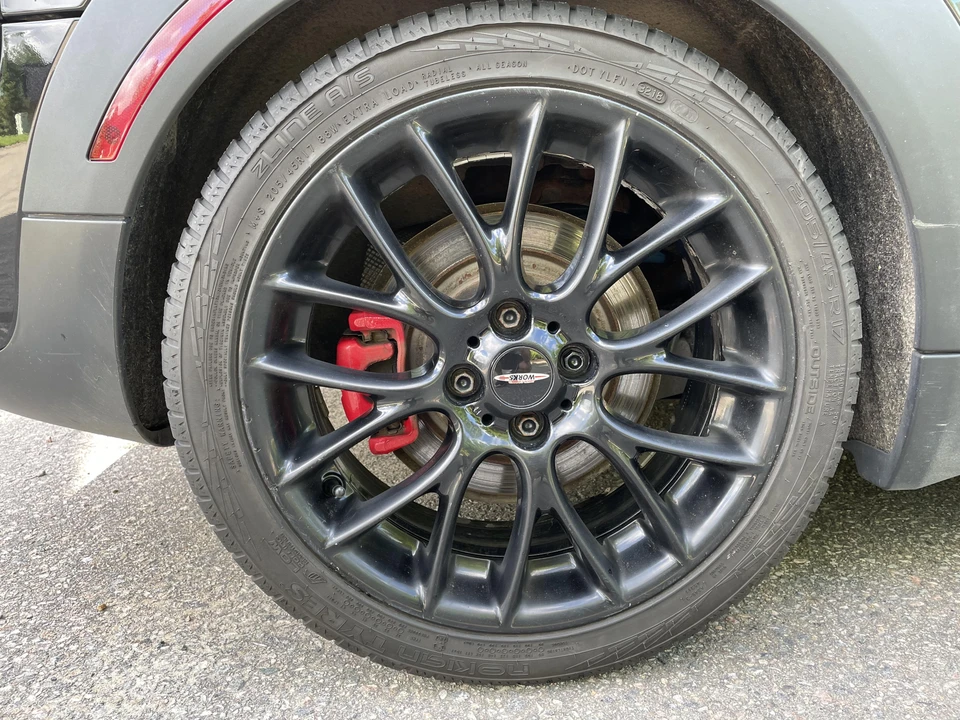 2013 Mini Clubman 1st Gen - Image 28 of 31