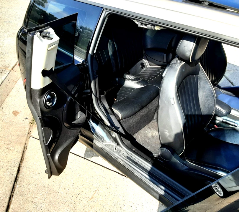 2013 Mini Clubman 1st Gen - Image 13 of 21