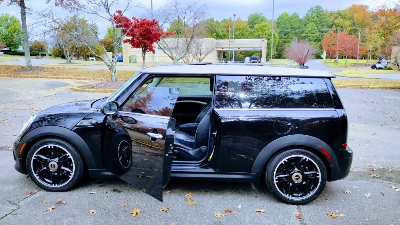 2013 Mini Clubman 1st Gen - Image 2 of 21