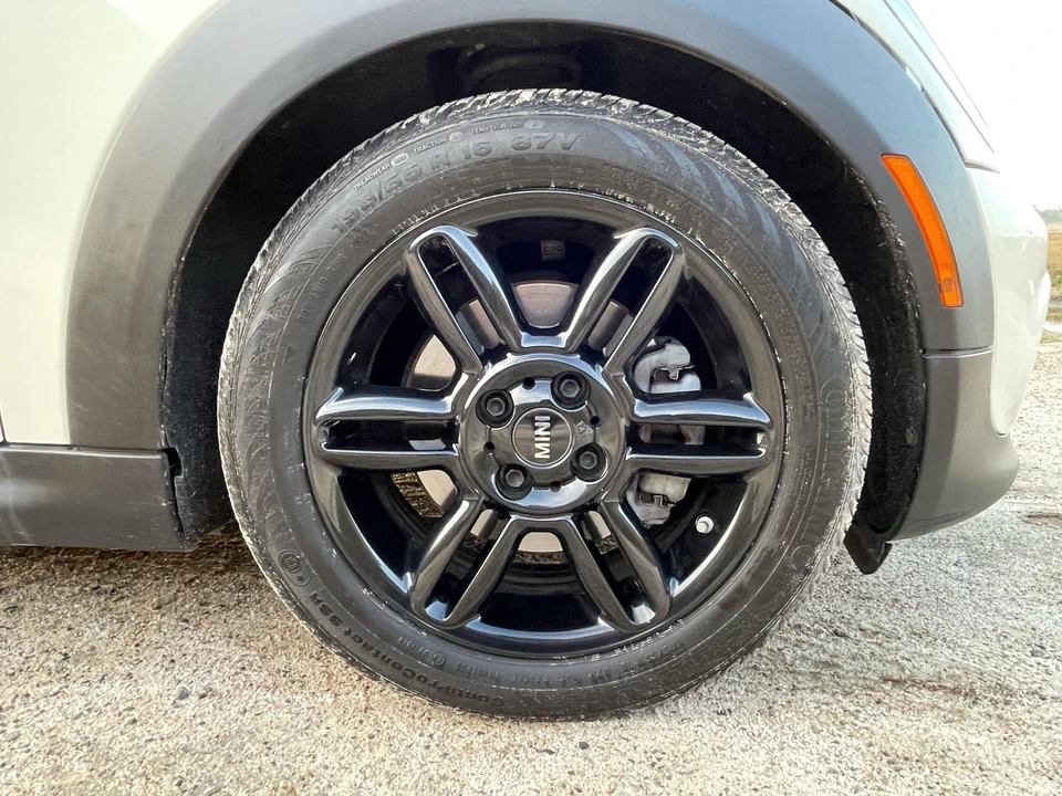 2013 Mini Clubvan 1st Gen - Image 27 of 31