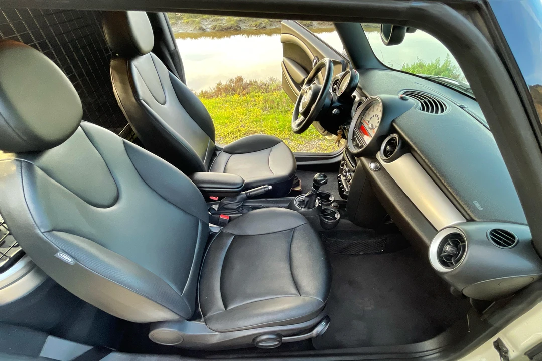 2013 Mini Clubvan 1st Gen - Image 29 of 31