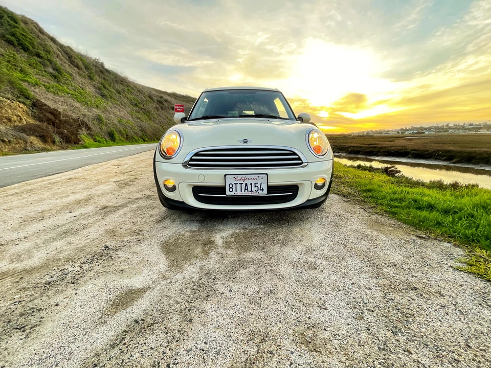 2013 Mini Clubvan 1st Gen - Image 6 of 31
