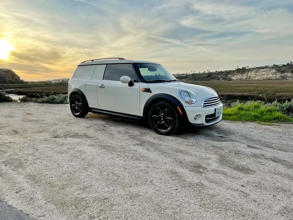 2013 Mini Clubvan 1st Gen - Image 9 of 31