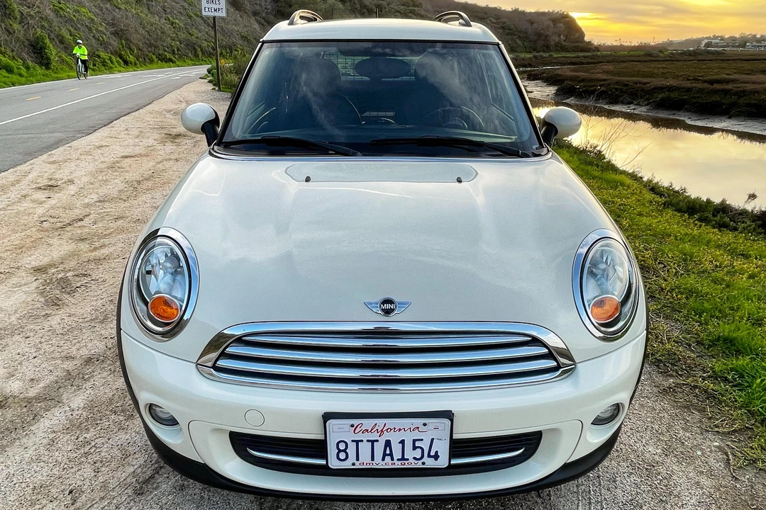 2013 Mini Clubvan 1st Gen - Image 2 of 31