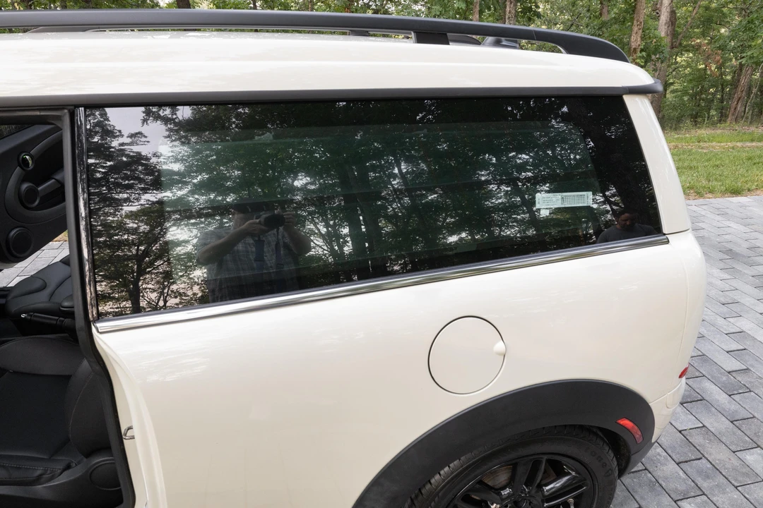 2013 Mini Clubvan 1st Gen - Image 11 of 31
