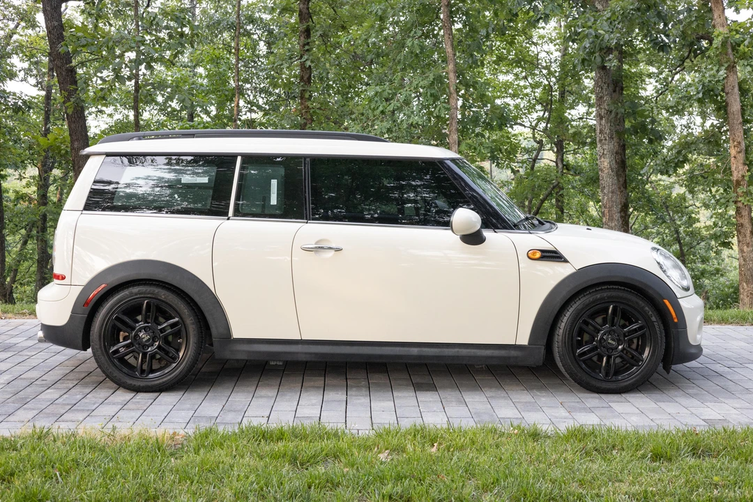 2013 Mini Clubvan 1st Gen - Image 9 of 31