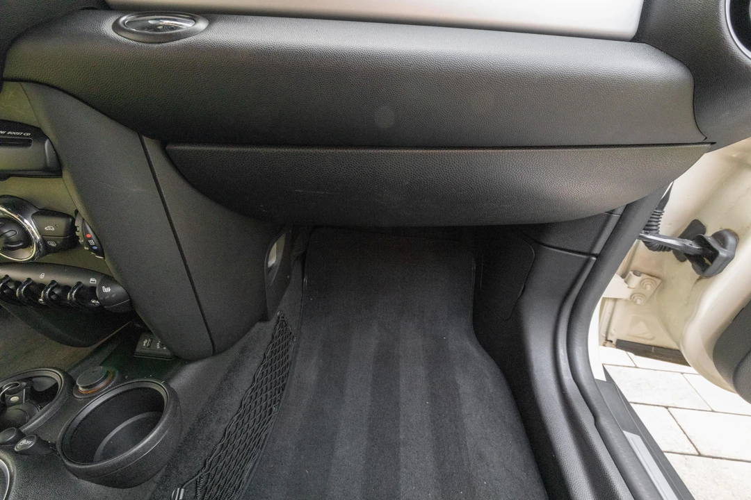 2013 Mini Clubvan 1st Gen - Image 27 of 31