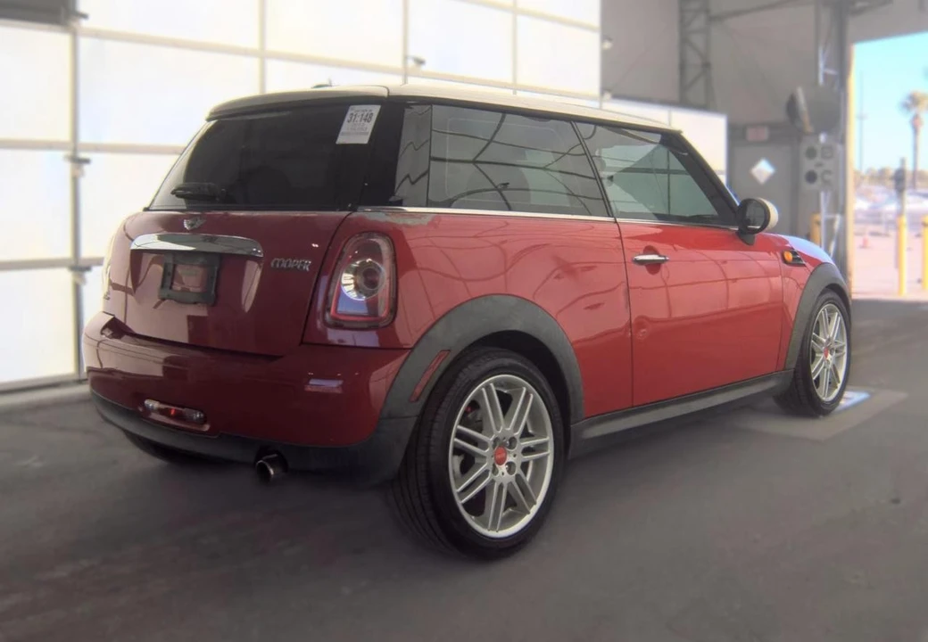 2013 Mini Mini 2nd Gen - Image 4 of 11
