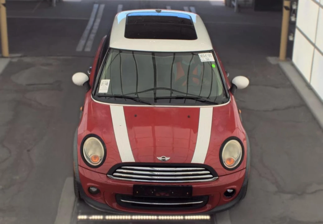 2013 Mini Mini 2nd Gen - Image 2 of 11