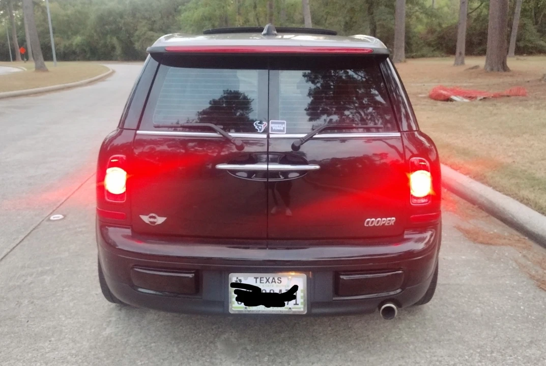 2013 Mini Clubman 1st Gen - Image 15 of 21