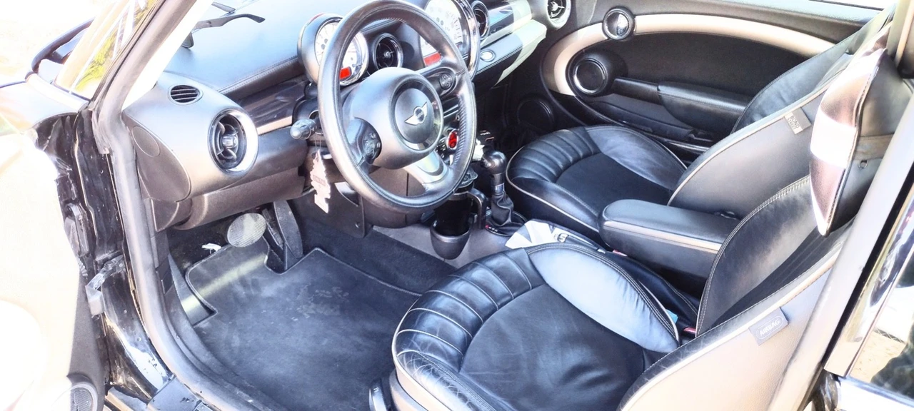 2013 Mini Clubman 1st Gen - Image 18 of 21