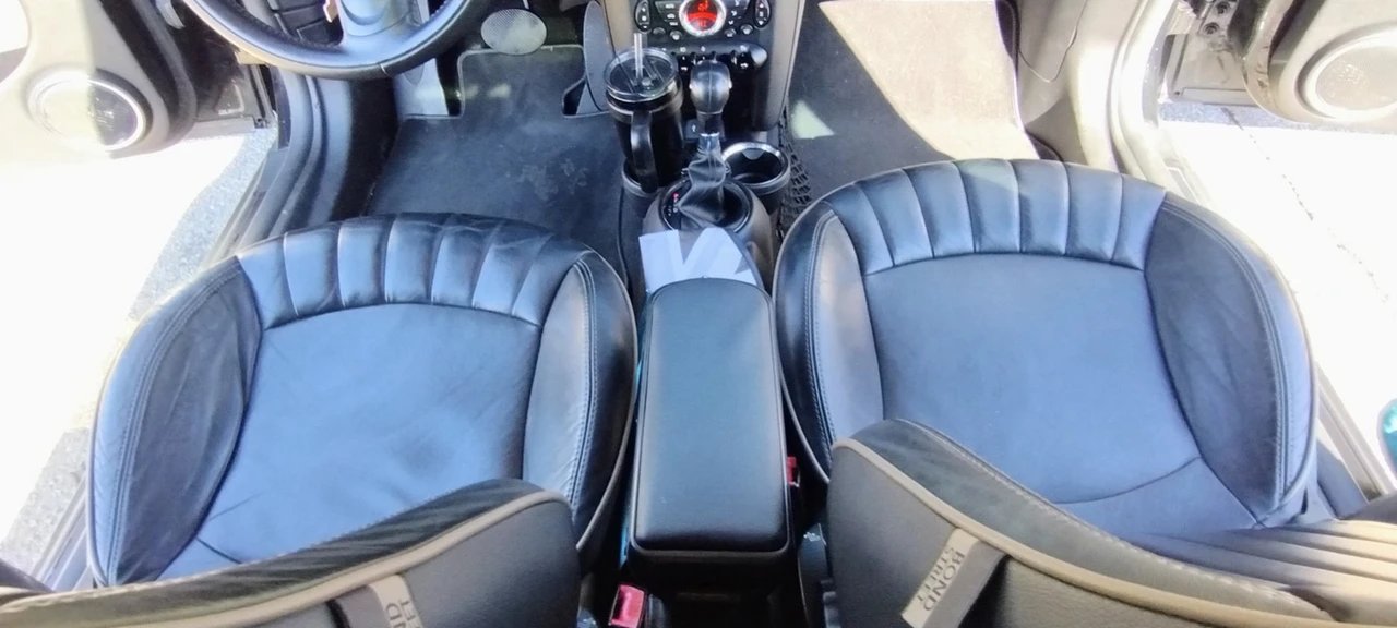 2013 Mini Clubman 1st Gen - Image 19 of 21
