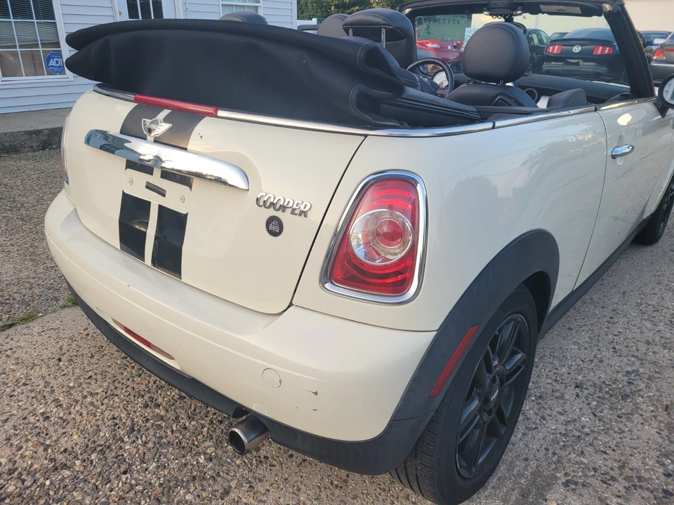 2013 Mini Mini 2nd Gen - Image 15 of 21