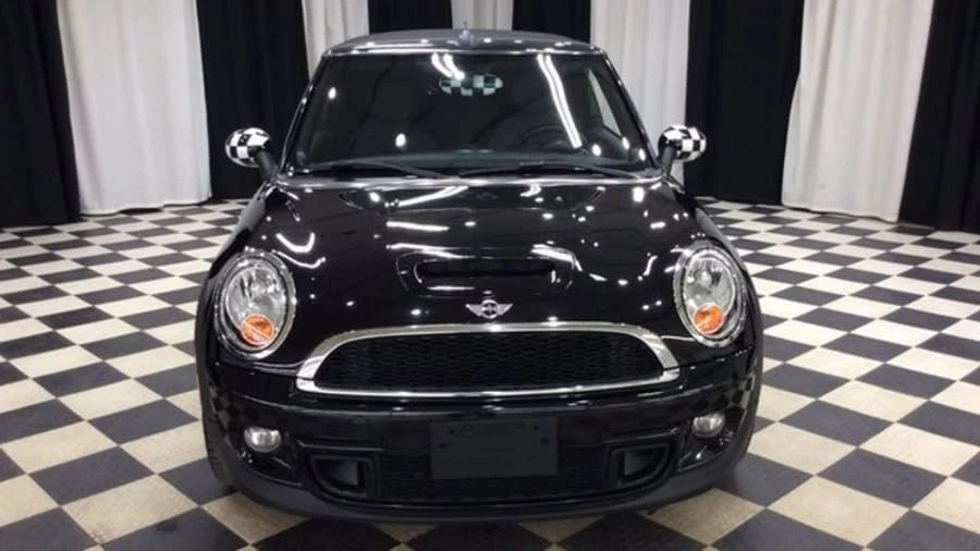 2013 Mini Coupe & Roadster - Image 6 of 9