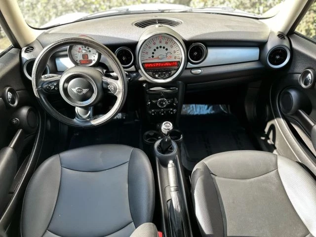 2013 Mini Mini 2nd Gen - Image 19 of 21