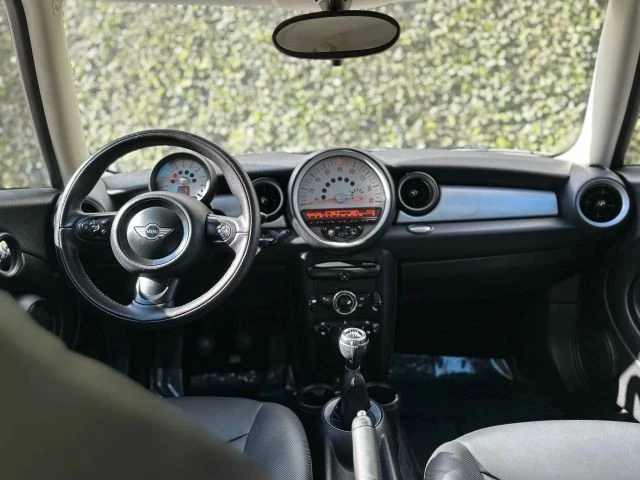 2013 Mini Mini 2nd Gen - Image 18 of 21