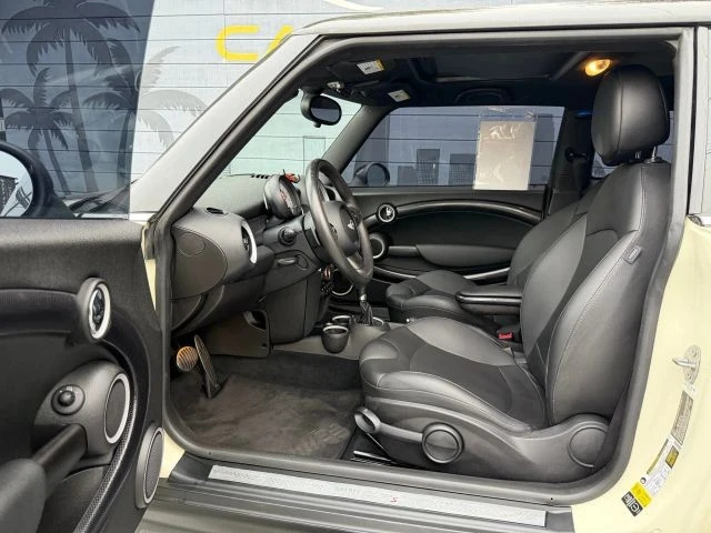2013 Mini Mini 2nd Gen - Image 9 of 20