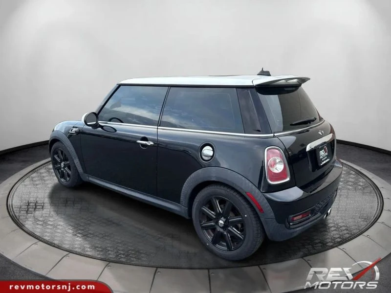 2013 Mini Mini 2nd Gen - Image 3 of 12
