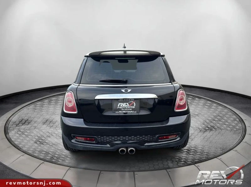 2013 Mini Mini 2nd Gen - Image 4 of 12