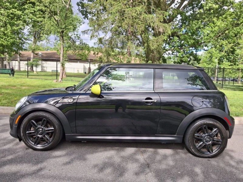 2013 Mini Mini 2nd Gen - Image 4 of 12