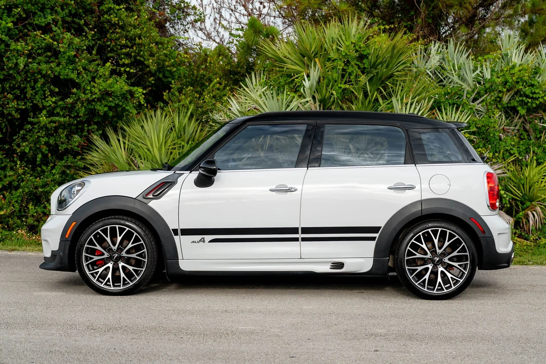 2013 Mini Countryman 1st Gen - Image 2 of 31