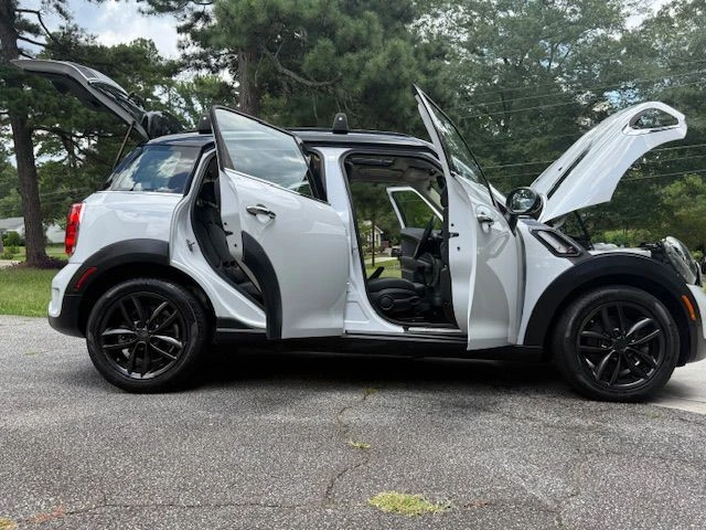 2013 Mini Countryman 1st Gen - Image 2 of 31