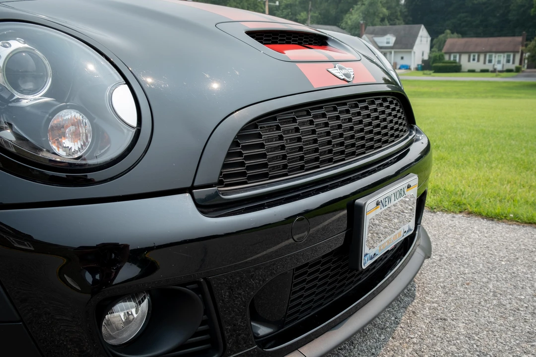 2013 Mini Coupe & Roadster - Image 18 of 31