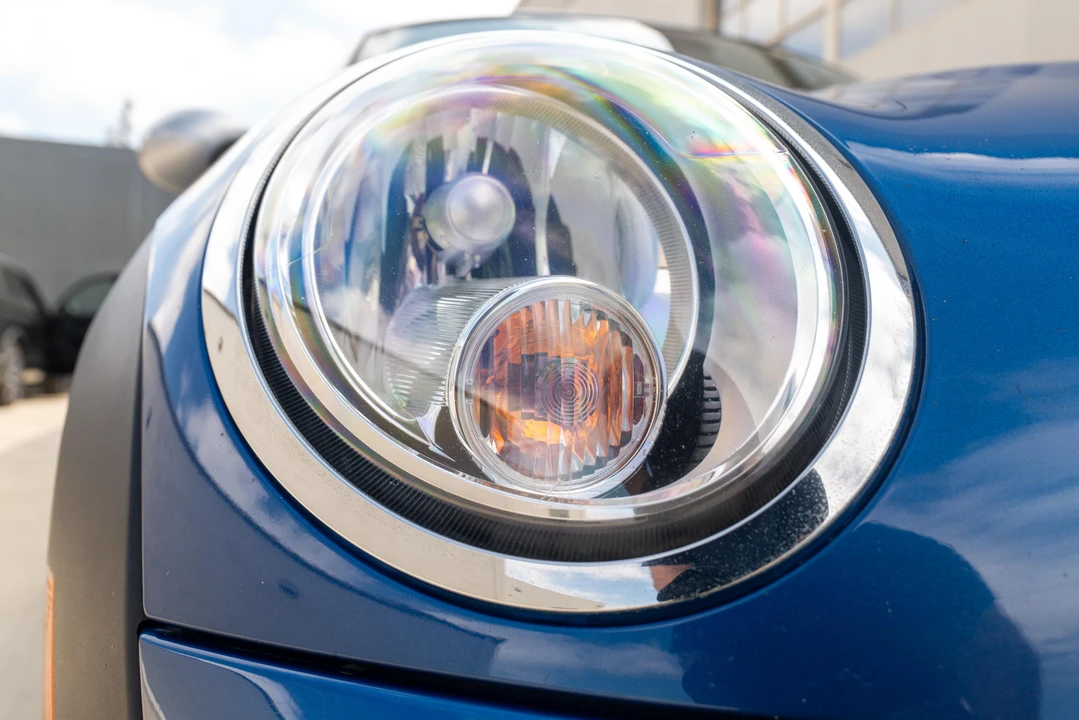 2013 Mini Mini John Cooper Works 2nd Gen - Image 19 of 31