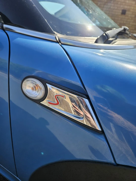 2013 Mini Coupe & Roadster - Image 25 of 31