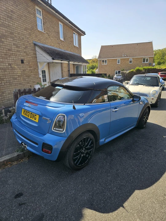2013 Mini Coupe & Roadster - Image 8 of 31
