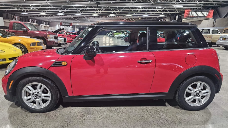 2013 Mini Coupe & Roadster - Image 6 of 14
