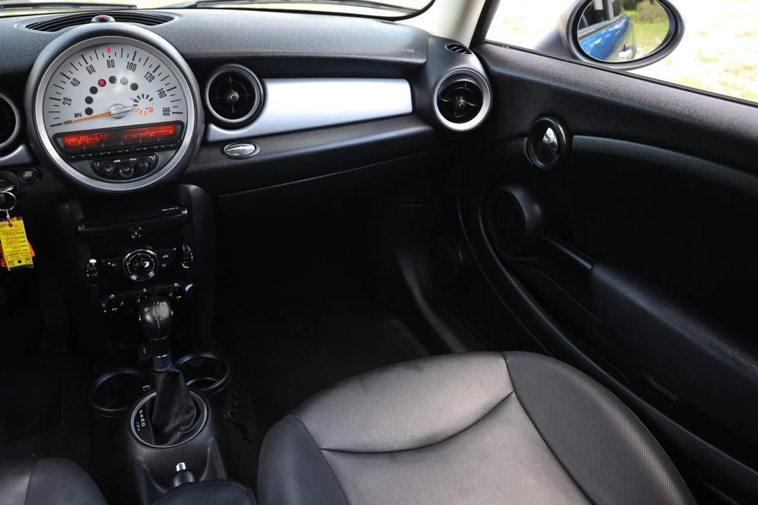 2013 Mini Mini 2nd Gen - Image 22 of 31