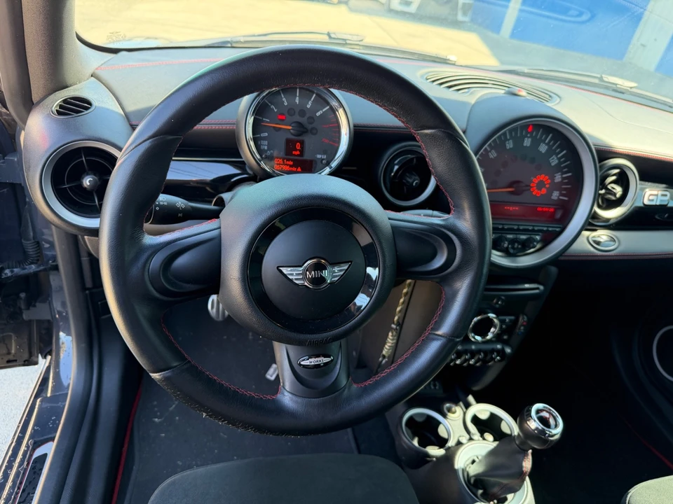 2013 Mini Mini John Cooper Works 2nd Gen - Image 25 of 31