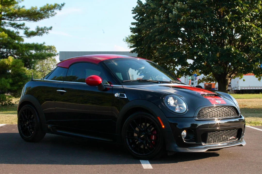 2013 Mini Coupe & Roadster - Image 16 of 24