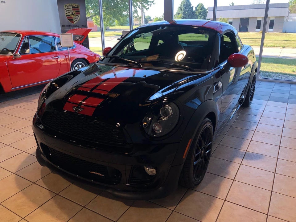 2013 Mini Coupe & Roadster - Image 7 of 24