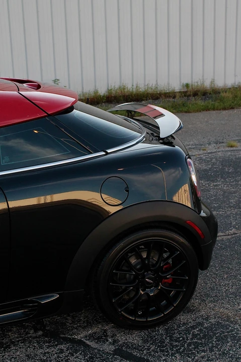 2013 Mini Coupe & Roadster - Image 23 of 24