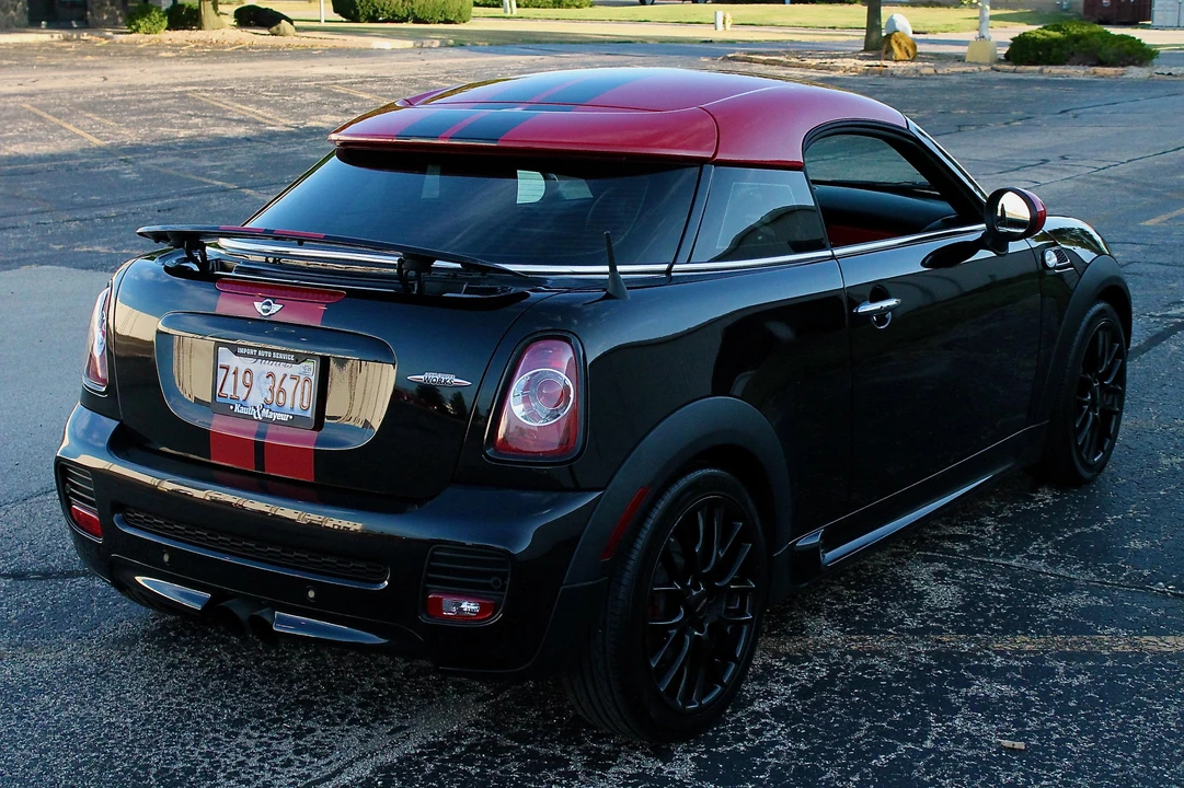 2013 Mini Coupe & Roadster - Image 15 of 24