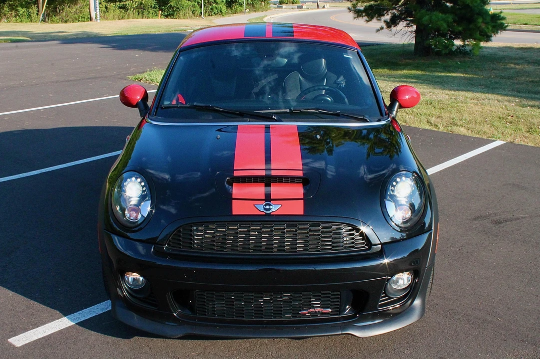 2013 Mini Coupe & Roadster - Image 5 of 24