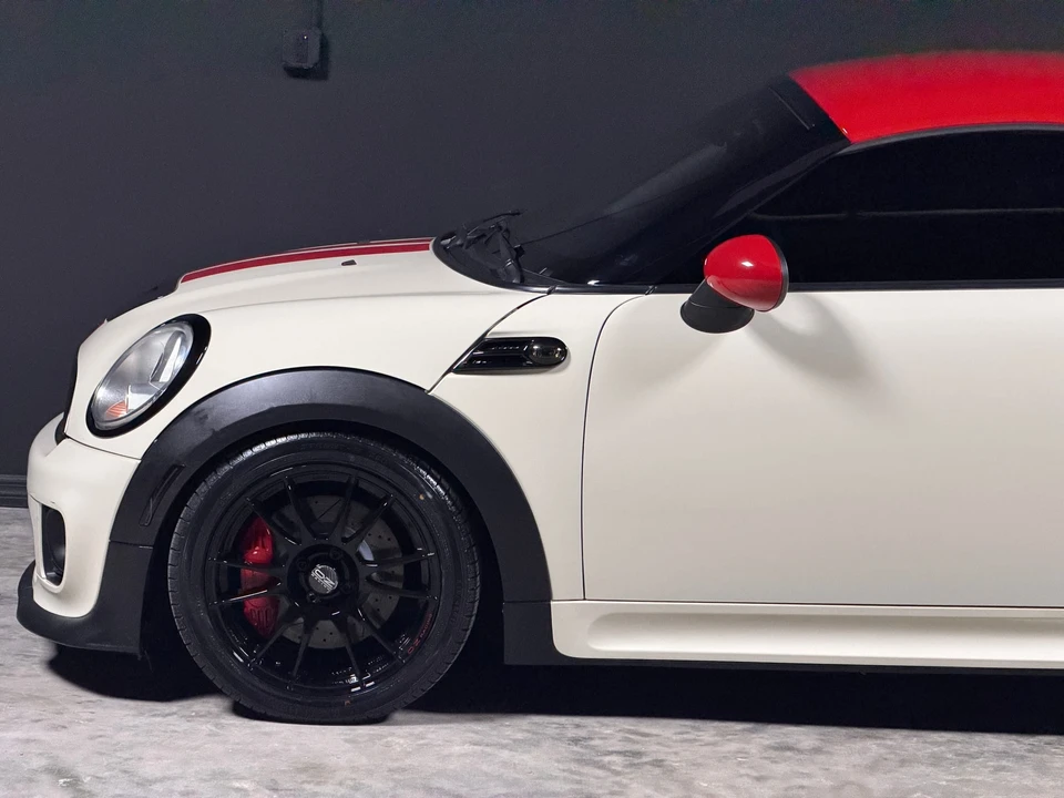 2013 Mini Coupe & Roadster - Image 24 of 31
