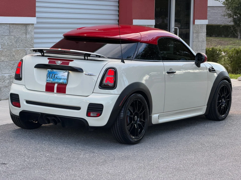 2013 Mini Coupe & Roadster - Image 7 of 31