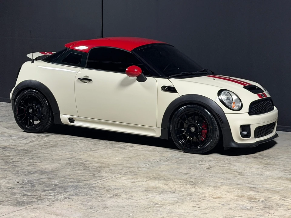 2013 Mini Coupe & Roadster - Image 19 of 31